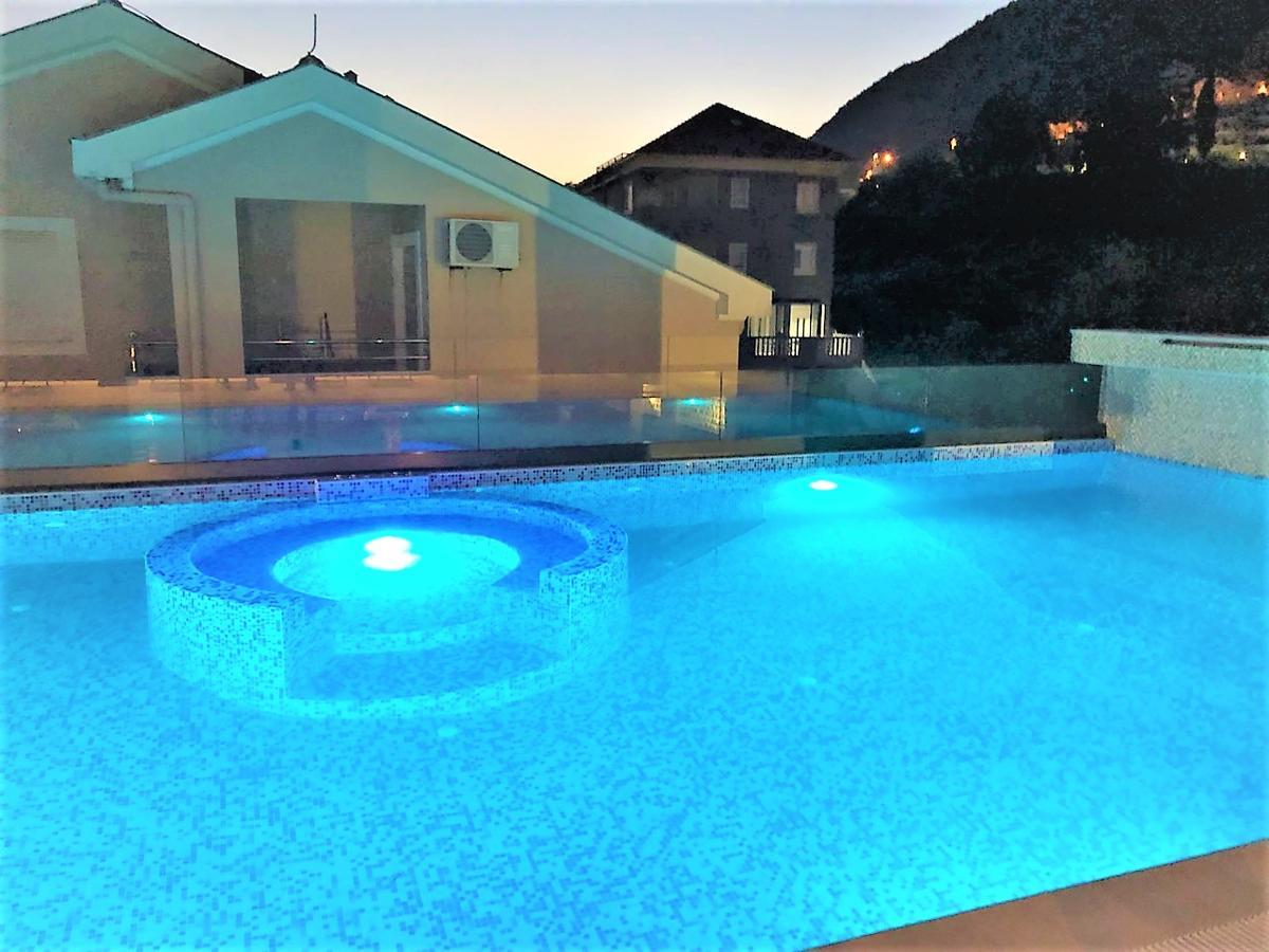 Apartment Sun Village Goran 赫尔采格诺维 外观 照片