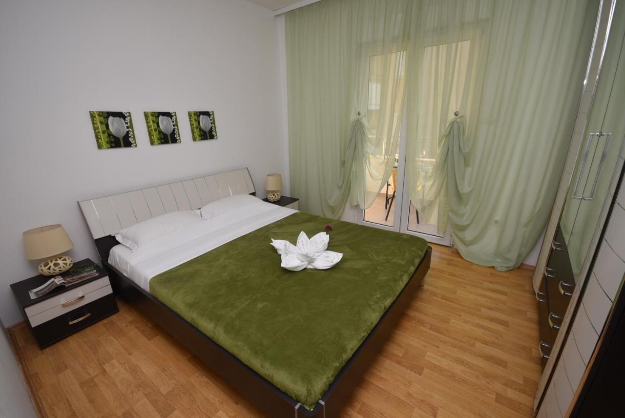 Apartment Sun Village Goran 赫尔采格诺维 外观 照片